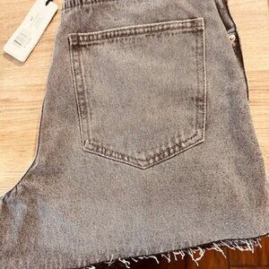 BOYFRIEND SHORTS BLACK DENIM